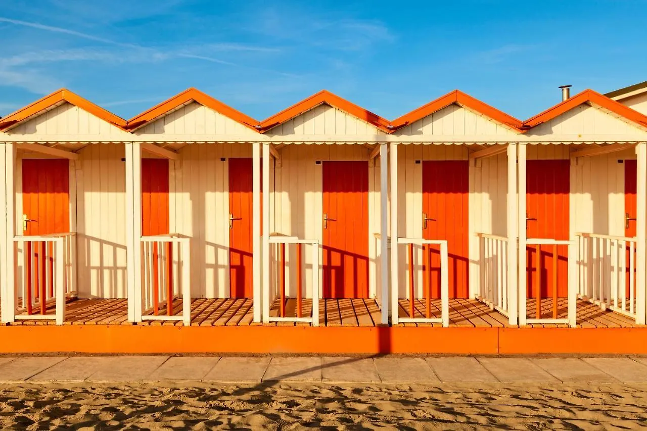 Apartment Loft Parallela Lungomare Posto Auto Viareggio